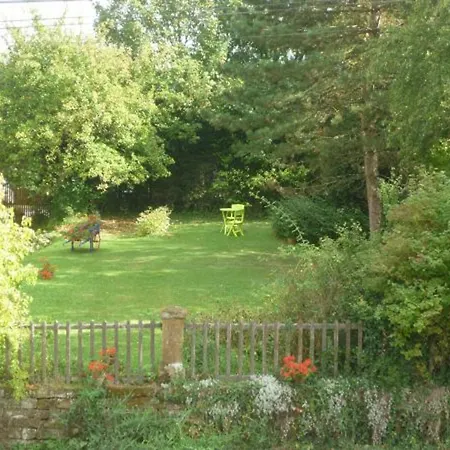 A : 2 Ch, Jardin, Proche Vittel & Contrexeville - Fr-1-589-481 *