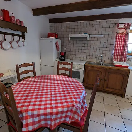 A : 2 Ch, Jardin, Proche Vittel & Contrexeville - Fr-1-589-481 Holiday home *